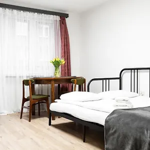 https://rodzinne-mieszkanie.krakowhotelspoland.com
